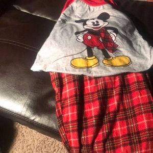 2pc Mens Matching Mickey Mouse Pajama Set Size: M